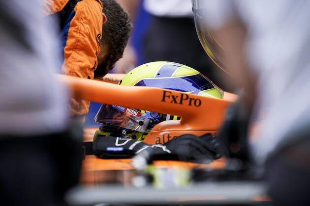 September 26, 2021, Sochi, Russia: LANDO NORRIS of Great Britain and McLaren F1 Team on the starting grid prior to the 2021 FIA Formula 1 Russian Grand Prix at Sochi Autodrom in Sochi, Russia. Sochi Russia - ZUMAg147 20210926_zap_g147_107 Copyright: xJamesxGasperottix