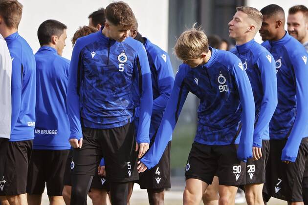 WESTKAPELLE, BELGIUM - OCTOBER 18 : Jack Hendry defender of Club Brugge and Charles De Ketelaere midfielder of Club Brugge during a training session, ahead of the UEFA Champions League match against Manchester City, at the Belfius Basecamp on October 18, 2021 in Westkapelle, Belgium, 18 10 2021 ( Club Brugge v Manchester City - UEFA Champions League - media activities PhotoNews Panoramic