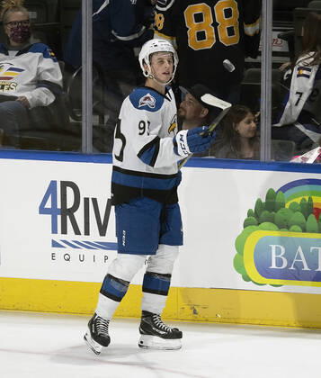 October 23, 2021, Loveland, Colorado, U.S: Colorado Eagles C JEAN-LUC FOUDY juggles a puck with his stick during warm-ups before the start of the game Sat. night at the Budweiser Events Center. The Eagles lose to the Barracudas 3-2. Loveland U.S. - ZUMAav4_ 20211023_zaf_av4_001 Copyright: xHectorxAcevedox