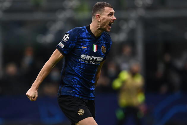 Db Milano 24 11 2021 - Champions League Inter-Shakhtar Donetsk foto Daniele Buffa Image nella foto: esultanza gol Edin Dzeko