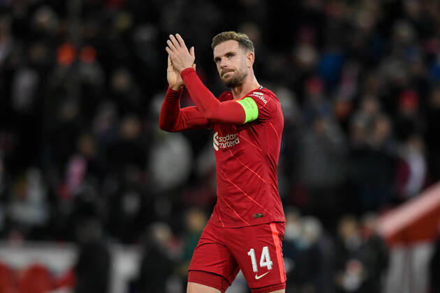 UEFA Champions League Liverpool v FC Porto Jordan Henderson 14 of Liverpool applauds the home supporters at the end of the game after his side beat FC Porto 2-0 Liverpool Anfield Merseyside United Kingdom Copyright: xSimonxWhitehead NewsxImagesx