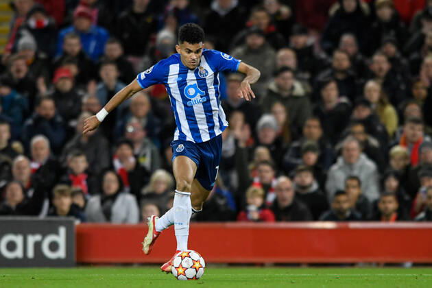 UEFA Champions League Liverpool v FC Porto Luis Diaz 7 of FC Porto runs forward with the ball Liverpool Anfield Merseyside United Kingdom Copyright: xSimonxWhitehead NewsxImagesx