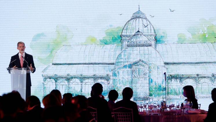 Spain s King Felipe VI delivers a speech during the welcome dinner to the assistants of the 24th edition of the World Tourism Organization (WTO) Assembly held at Cibeles Palace, in Madrid, central Spain, 30 November 2021. 24th World Tourism Organization Assembly !ACHTUNG: NUR REDAKTIONELLE NUTZUNG! Copyright: xJuanjoxMartinx GRAF5728 20211130-40dc7ff57d49fa237ecd8394afe9f372a0f0d456