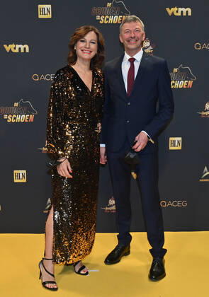 Fußball, Belgien, Golden Shoe Award in Puurs Guests pictured on the red carpet at the arrival for the 68th edition of the Golden Shoe award ceremony, Wednesday 12 January 2022, in Puurs. The Golden Shoe (Gouden Schoen Soulier d Or) is an award for the best soccer player of the Belgian Jupiler Pro League championship during the calender year 2019. DIRKxWAEM  x3172432x