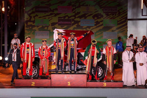 201 Al-Attiyah Nasser (qat), Baumel Batthieu (fra), Toyota Gazoo Racing, Toyota GR DKR Hilux T1+, Auto FIA T1 T2, W2RC, portrait, podium with 211 Loeb Sebastien (fra), Lurquin Fabian (bel), Bahrain Raid Xtreme, BRX Prodrive Hunter T1+, Auto FIA T1 T2, W2RC and 205 Al Rajhi Yazeed (sau), Orr Michael (gbr), Overdrive Toyota, Toyota Hilux Overdrive, Auto FIA T1 T2, W2RC during the Podium Finish of the Dakar Rally 2022, on January 14th 2022 in Jeddah, Saudi Arabia - AUTO - DAKAR 2022 - PODIUM FINISH DPPI Panoramic  JDR55427