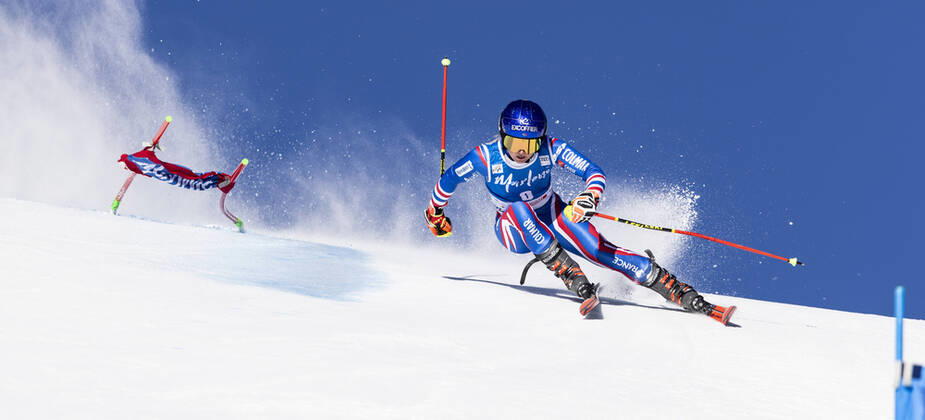 Bilder des Jahres 2022, Sport 01 Januar Sport Themen der Woche KW04 ALPINE SKIING - FIS WC Kronplatz KRONPLATZ,ITALY,25.JAN.22 - ALPINE SKIING - FIS World Cup, giant slalom, ladies. Image shows Tessa Worley (FRA).  GEPAxpictures xPatrickxSteiner