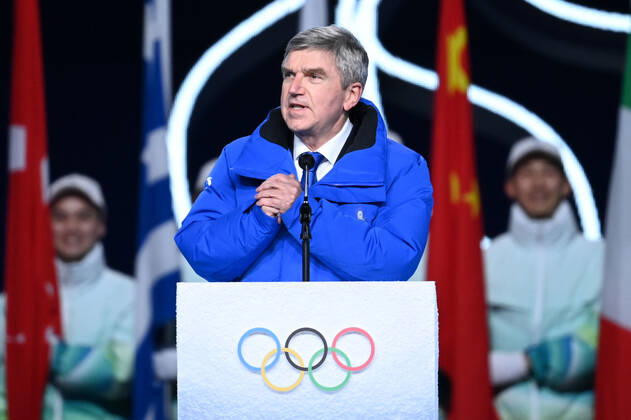 (220204) -- BEIJING, Feb. 4, 2022 -- International Olympic Committee (IOC) President Thomas Bach gestures during the opening ceremony of the Beijing 2022 Olympic Winter games, Winterspiele,Spiele, Summer games at the National Stadium in Beijing, capital of China, Feb. 4, 2022. ) (BEIJING2022)CHINA-BEIJING-OLYMPIC WINTER GAMES-OPENING CEREMONY (CN) LixGa