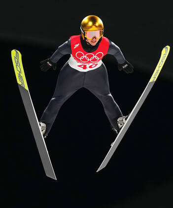 (220205) -- ZHANGJIAKOU, Feb. 5, 2022 -- Katharina Althaus of Germany competes during Ski jumping, Skispringen, Ski, nordisch Women s Normal Hill Individual Final Round at the National Ski Jumping Centre in Zhangjiakou, north China s Hebei Province, Feb. 5, 2022. ) (BEIJING2022) CHINA-ZHANGJIAKOU-OLYMPIC Winter games, Winterspiele,Spiele, Summer games SKI JUMPING (CN) WangxSong
