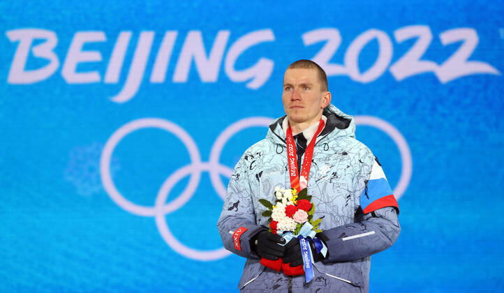 ZHANGJIAKOU, CHINA - FEBRUARY 7, 2022: ROC athlete Alexander Bolshunov celebrates his gold medal during the men s 15km+15km skiathlon victory ceremony at the Medal Plaza as part of the 2022 Winter Olympic Games, Olympische Spiele, Olympia, OS Sergei Bobylev TASS  TS121C79