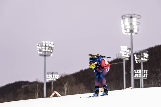 220211 Marte Olsbu Roiseland of Norway competes in women s biathlon 7,5 km sprint during day 7 of the 2022 Winter Olympics on February 11, 2022 in Zhangjiakou. Photo: Vegard Grott BILDBYRAN kod VG VG0237 bbeng skidskytte biathlon skiskyting Olympic Games, Olympische Spiele, Olympia, OS olympics winter olympics os ol olympiska spel vinter-os olympiske leker peking peking 2022 beijing 2022 beijing 2022 olympic games beijing 2022 winter olympic games peking-os beijing-ol vinter-ol dam norge Copyright: VEGARDxGRoTT BB220211VG052