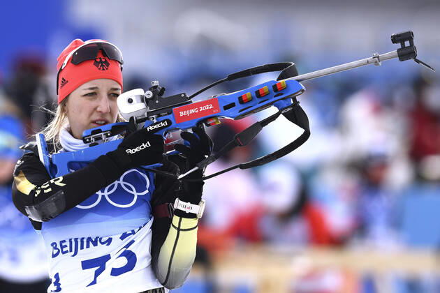 Bilder des Jahres 2022, Sport 02 Februar Sport Themen der Woche KW06 PREUSS Franziska Team GER Biathlon Frauen Sprint 7,5km am Fritag den 11.02.2022 Olympische Winterspiele 2022 in Peking China