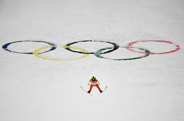 China Olympics 2022 Ski jumping, Skispringen, Ski, nordisch Men Team 8114747 14.02.2022 Switzerland s Simon Ammann competes in the ski jumping men s team final round during the Beijing 2022 Winter Olympic Games, Olympische Spiele, Olympia, OS at the National Ski Jumping Centre in Zhangjiakou, China. Alexey Filippov Sputnik Zhangjiakou China  Copyright: xAlexeyxFilippovx