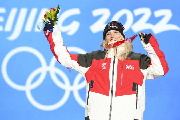OLYMPICS - Winter Olympic Games, Olympische Spiele, Olympia, OS Beijing 2022 BEIJING,CHINA,15.FEB.22 - OLYMPICS, SNOWBOARDING - Winter Olympic Games Beijing 2022, Big Air, ladies, award ceremony. Image shows Anna Gasser (AUT). Keywords: medal.  GEPAxpictures xPatrickxSteiner