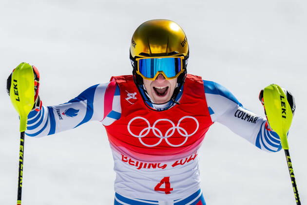 Bilder des Jahres 2022, Sport 02 Februar Sport Themen der Woche KW 07 220216 Clement Noel of France celebrates after competing in men?s alpine skiing slalom during day 12 of the 2022 Winter Olympics on February 16, 2022 in Beijing. Photo: Maxim Thore BILDBYRAN kod MT MT0325 alpint alpine Olympic Games, Olympische Spiele, Olympia, OS olympics winter olympics os ol olympiska spel vinter-os olympiske leker peking peking 2022 beijing 2022 beijing 2022 olympic games beijing 2022 winter olympic games peking-os beijing-ol vinter-ol 12 bbeng Jubel Copyright: MAXIMxTHORE BB220216MT044