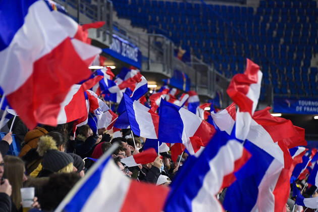 Supporters de l equipe de France - ambiance - tribune - supporters - drapeaux FOOTBALL : France vs Pays Bas - Feminine - Le Havre - 22 02 2022 FedericoPestellini Panoramic