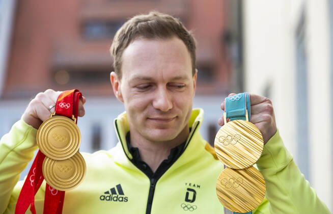 22.02.22, Francesco Friedrich, Bob Pilot, mehrfacher Olympiasieger, in seiner Heimatstadt Pirna, 2 x Gold Olympische Winterspiele 2018 in Pyeongchang, 2 x Gold Olympische Winterspiele 2022 in Peking, c