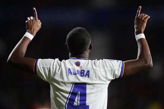Sport Themen der Woche KW16 Sport Bilder des Tages ESP: CA Osasuna-Real Madrid CF. La Liga Santander David Alaba of Real Madrid celebrates after scoring goal during the La Liga match between CA Osasuna and Real Madrid CF played at El Sadar Stadium on April 20, 2022 in Pamplona, Spain. kpng Copyright: xPRESSINPHOTOx PS_220420_707