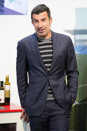 Portuguese football legend Luis Figo performs a show-cooking by Epigen Healthy Bite during the Salon Gourmets 2022. April 26, 2022. (2022042623)