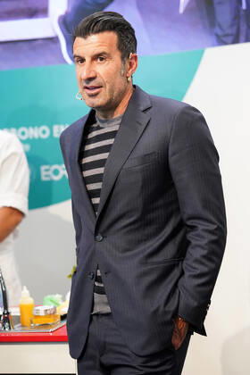Portuguese football legend Luis Figo performs a show-cooking by Epigen Healthy Bite during the Salon Gourmets 2022. April 26, 2022. (2022042624)