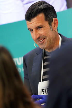 Portuguese football legend Luis Figo performs a show-cooking by Epigen Healthy Bite during the Salon Gourmets 2022. April 26, 2022. (2022042653)