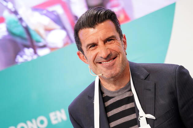 Portuguese football legend Luis Figo performs a show-cooking by Epigen Healthy Bite during the Salon Gourmets 2022. April 26, 2022. (2022042669)