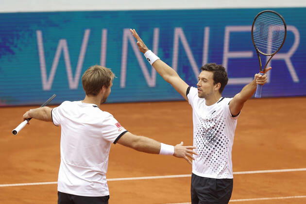 Bilder des Jahres 2022, Sport 05 Mai Sport Themen der Woche KW17 Kevin Krawietz und Andreas Mies jubeln nach dem Sieg, Jubel, Emotion, Herren Doppel, Endspiel, Final Tennis - BMW Open 2022 - ATP, Tennis Herren - MTTC Iphitos - Munich - - Germany - 1 May 2022. Copyright: xJuergenxHasenkopfx