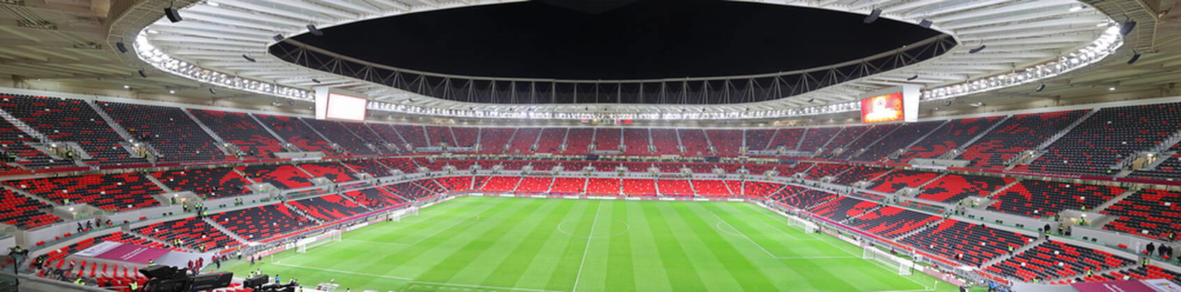22.12.2021, Vorschau zur Fussball Weltmeisterschaft 2022 in Katar, VAE. Al Rayyan, Qatar, das FIFA-WM-Stadion: Ahmed bin Ali Stadion, während des FIFA Arab Cup Qatar in Al Rayyan, Qatar.