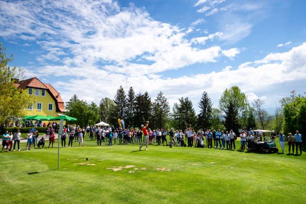 GOLF - Goesser Open 2022 MARIA LANKOWITZ,AUSTRIA,14.MAY.22 - GOLF - Alps Tour, Goesser Open, GC Erzherzog Johann. Image shows Markus Brier (AUT). Keywords: general view, fans. GEPAxpictures xMaticxKlansek