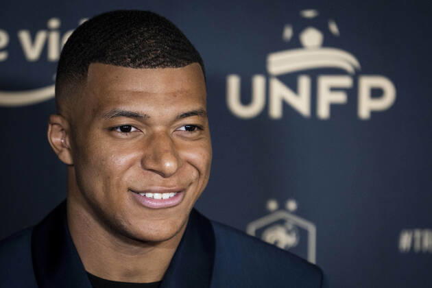 Fußball, Trophees UNFP Verleihung in Paris Kylian Mbappe FOOTBALL : 30e Ceremonie des Trophees UNFP - Paris - 15 05 2022 JBAutissier Panoramic 