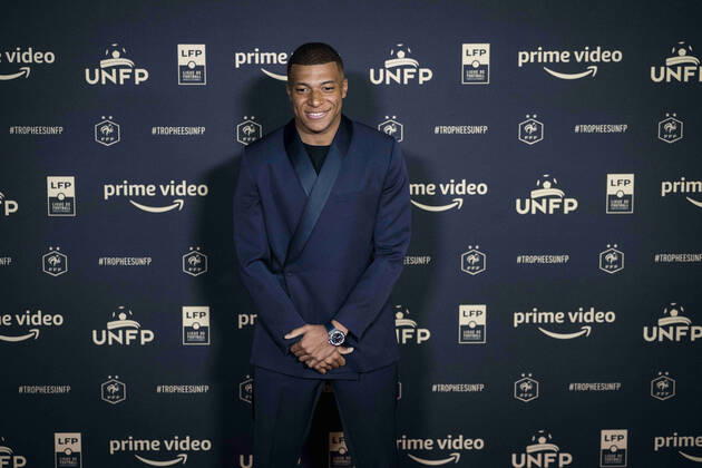 Fußball, Trophees UNFP Verleihung in Paris Kylian Mbappe FOOTBALL : 30e Ceremonie des Trophees UNFP - Paris - 15 05 2022 JBAutissier Panoramic 