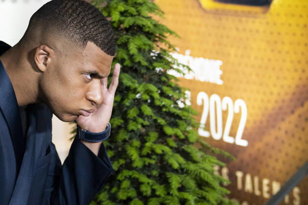 Sport Bilder des Tages Fußball, Trophees UNFP Verleihung in Paris Kylian Mbappe FOOTBALL : 30e Ceremonie des Trophees UNFP - Paris - 15 05 2022 JBAutissier Panoramic 