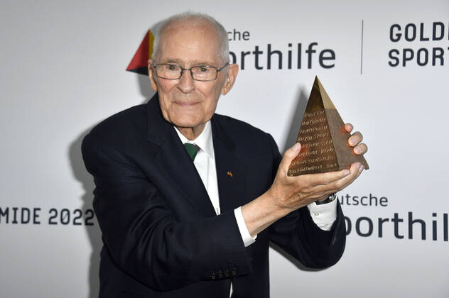 Hans Wilhelm Gäb bei der Verleihung der Goldenen Sportpyramide 2022 in der Hauptstadtrepräsentanz der Deutschen Telekom AG. Berlin, 20.05.2022