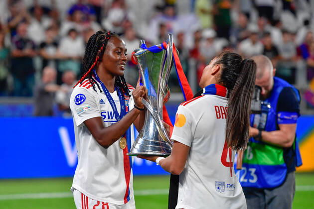 FC Barcelona, Barca v Olympique Lyon, UEFA Women?s Champions League final, football, Turin, Italy Turin, Italy. 21st, May 2022. Melvine Malard (28) and Selma Bacha (4) of Olympique Lyon are celebrating the victory after the UEFA Women?s Champions League final between Barcelona and Olympique Lyon at Juventus Stadium in Turin. Turin Italy Copyright: xGonzalesxPhoto TommasoxFimianox