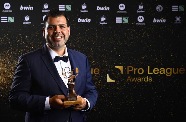 BRUSSEL, BELGIUM - MAY 23 : Community and football award pictured during the Pro League Awards on May 23, 2022 in Brussel, Belgium, 23 05 2022 ( Pro League Awards 2021-2022 PhotoNews Panoramic 