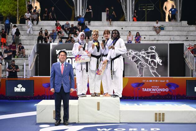 Mandatory Credit: Photo by Domenico Cippitelli LiveMedia Shutterstock (12972811ab) Jan-di KIM (KOR), Julyana AL-SADEQ (JOR),Ruth GBAGBI (CIV) and Magda WIET HENIN (FRA) during SF and F round of World Taekwondo Grand Prix at Foro Italico, Nicola Pietrangeli Stadium, 4th June 2022, Rome, Italy. Taekwondo World Taekwondo Roma Grand Prix (day2), Foro Italico, Rome, Italy - 04 Jun 2022 Taekwondo World Taekwondo Roma Grand Prix (day2), Foro Italico, Rome, Italy - 04 Jun 2022 Copyright: xDomenicoxCippitelli LiveMedia Shutterstockx 12972811ab