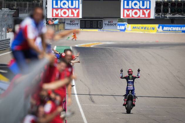 Sport Themen der Woche KW24 Races of MotoGP Liqui Moly Motorrad Grand Prix Deutschland at Sachsenring Circuit. June 19, 2022 In picture: Fabio Quartararo Carreras del Gran Premio Liqui Moly Motorrad de MotoGP de Alemania en el Circuito de Sachsenring, 19 de Junio de 2022 POOL MotoGP.com Cordon Press Images will be for editorial use only. Mandatory credit: MotoGP.com Cordon Press