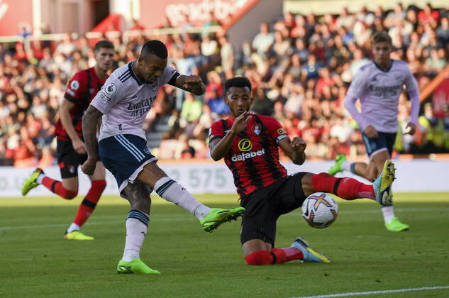 Bournemouth v Arsenal Premier League Gabriel Jesus of Arsenal shoots during the Premier League match at the Vitality Stadium, Bournemouth Content Not Available For UK Newspapers Copyright: xJeremyxLandeyx FIL-17249-0092 UK Newspapers OUT