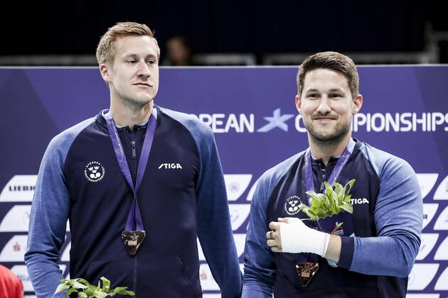 VARIOUS SPORTS - European Championships MUNICH,GERMANY,21.AUG.22 - Table tennis, Tischtennis - European Championships, men. Image shows Mattias Falck and Kristian Karlsson (SWE). Keywords: medal.  GEPAxpictures xPatrickxSteiner