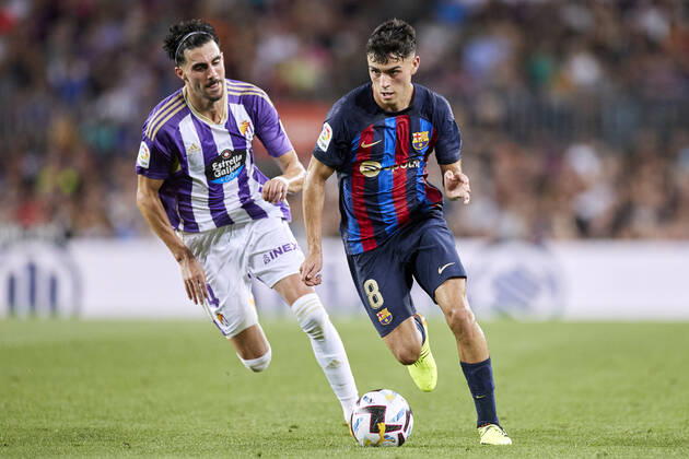 ESP: FC Barcelona, Barca v Real Valladolid CF - La Liga Santander Pedro Gonzalez Pedri of FC Barcelona hurt for the ball with Kike Perez of Real Valladolid CF during the La Liga Santander match between FC Barcelona and Real Valladolid CF at Spotify Camp Nou on August 28, 2022, in Barcelona, Spain. Barcelona Spotify Camp Nou Catalunya Spain _RL_FCBvVALL_050_423 Copyright: xRicardoxLarreinax
