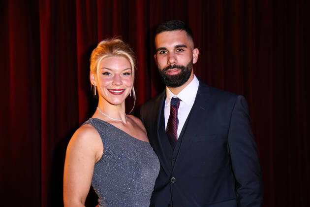 Boxen: Herqul 2022 - German Boxing Award, Berlin, 04.09.2022 Nina Meinke und Freund Berlin Germany