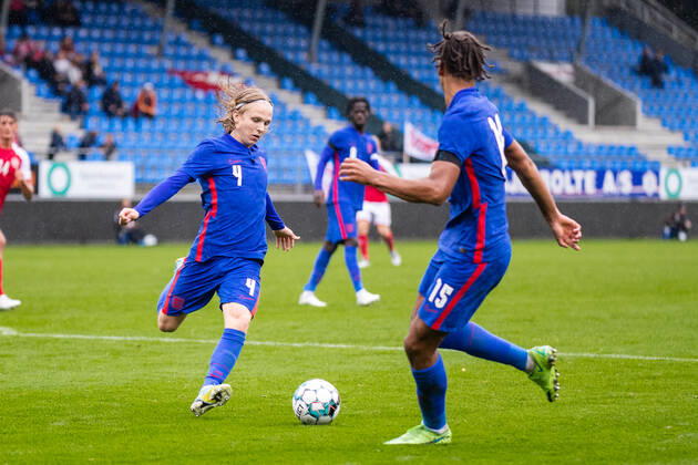 Denmark U19 v England U19, UEFA U19 Championship qualifier, Hobro, Denmark Hobro, Denmark. 27th, September 2022. Sammy Braybrooke (4) of England seen during the UEFA U19 Championship qualifier between Denmark and England at DS Arena in Hobro. Hobro Denmark Copyright: xGonzalesxPhoto BalazsxPopalx