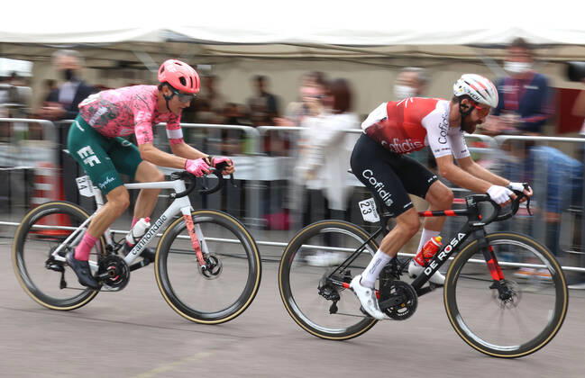 October 16, 2022, Utsunomiya, Japan - American cyclist Neilson Powless (L) of EF Education-Easypost chases with German Simon geschke (R) of Cofidis at the Japan Cup Cycle Roadrace in Utsunomiya, 100km north of Tokyo on Sunday, October 16, 2022. Powless won the race while his teammate Andrea Piccolo of Italy finished the second. Noxthirdxpartyxsales  (0170939578st)
