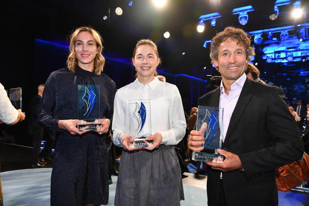 Alexandra Burghardt, Gina Lückenkemper und Peter Schlickenrieder Verleihung des Bayerischen Sportpreis 2022 Ehrung, Auszeichnung, Preis BMW Welt München 22. Oktober 2022