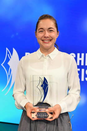 Gina Lückenkemper Verleihung des Bayerischen Sportpreis 2022 Ehrung, Auszeichnung, Preis BMW Welt München 22. Oktober 2022