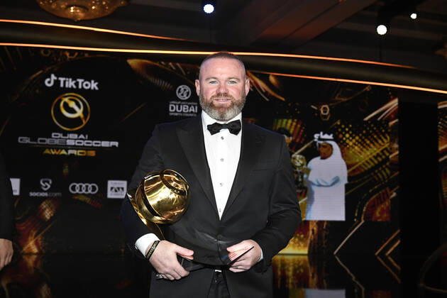 Foto Fabio Ferrari LaPresse - 17 Novembre 2022 - Dubai, Emirati Arabi Uniti - - Calcio -17ma edizione di Dubai International Sports Conference - Globe Soccer Awards 2022. Nella foto: Wayne Rooney - Player Career Award November 17, 2022 Dubai, United Arab Emirates - sport - Soccer - 17th edition of the Dubai International Sports Conference - Globe Soccer Awards 2022. In the pic: Wayne Rooney - Player Career Award  Copyright: xFabioxFerrari LaPressex