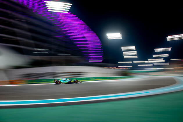 ABU DHABI, UNITED ARAB EMIRATES: Sebastian Vettel, racing for the Aston Martin F1 team during the 2022 Formula 1 Abu Dhabi Grand Prix at the Yas Marina Circuit in Abu Dhabi, United Arab Emirates.