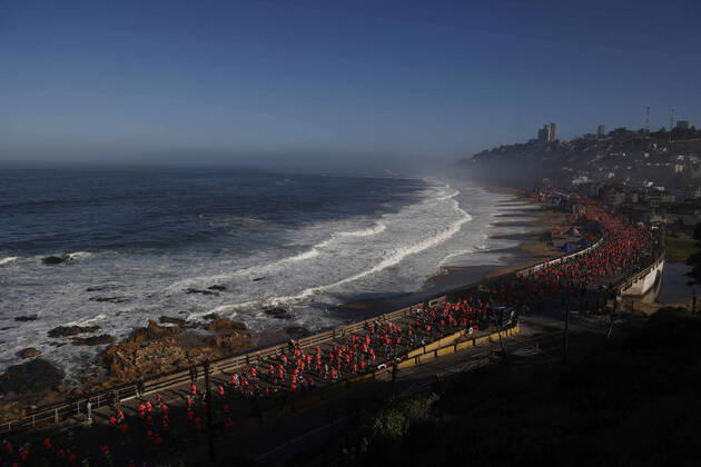 Bilder des Jahres, Sport 11 November Sport Themen der Woche KW46 Renaca, 20 noviembre 2022 Se lleva a cabo unanueva version de la Maraton de Vina del Mar version 2022. Raul Zamora Photosport Maraton de Vina del Mar 2022