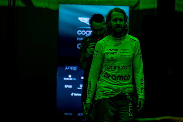 ABU DHABI, UNITED ARAB EMIRATES: Sebastian Vettel, racing for the Aston Martin F1 team during the 2022 Formula 1 Abu Dhabi Grand Prix at the Yas Marina Circuit in Abu Dhabi, United Arab Emirates.