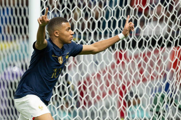 221122 Kylian Mbappe of France celebrates the 3-1 goal during the FIFA World Cup, WM, Weltmeisterschaft, Fussball 2022 football match between France and Australia on November 22, 2022 in Doha. Photo: Joel Marklund BILDBYRAN kod JM JM0383 bbeng fotboll football soccer fotball vm fotbolls-vm fotball-vm fotbolls-vm 2022 fifa world cup 2022 frankrike france australien australia jubel Copyright: JOELxMARKLUND BB221122JM138