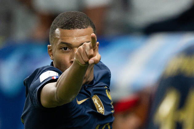 221122 Kylian Mbappe of France celebrates the 3-1 goal during the FIFA World Cup, WM, Weltmeisterschaft, Fussball 2022 football match between France and Australia on November 22, 2022 in Doha. Photo: Joel Marklund BILDBYRAN kod JM JM0383 bbeng fotboll football soccer fotball vm fotbolls-vm fotball-vm fotbolls-vm 2022 fifa world cup 2022 frankrike france australien australia jubel Copyright: JOELxMARKLUND BB221122JM139